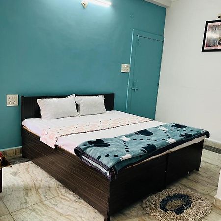 Tiwari G Home Stay Ujjain Exterior photo